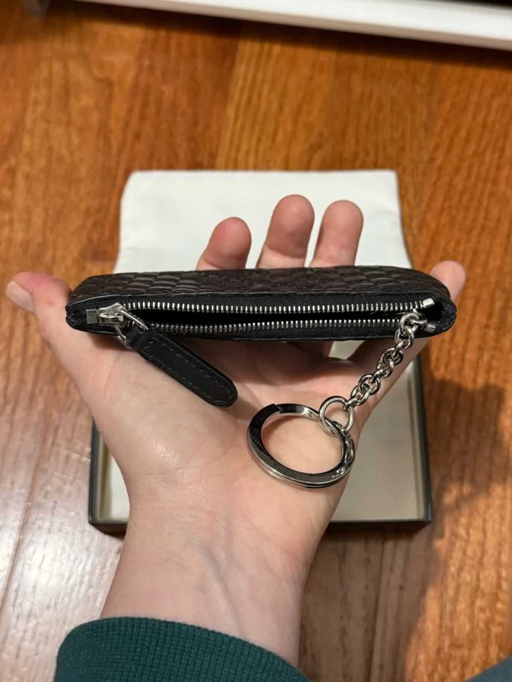 Gucci Leather Key Pouch Wallet with Ring - Picture 4 of 6